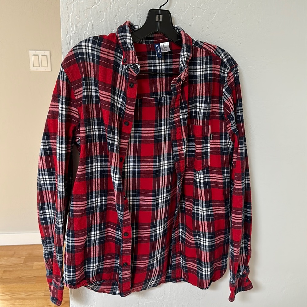 H&M size M red and blue plaid flannel
